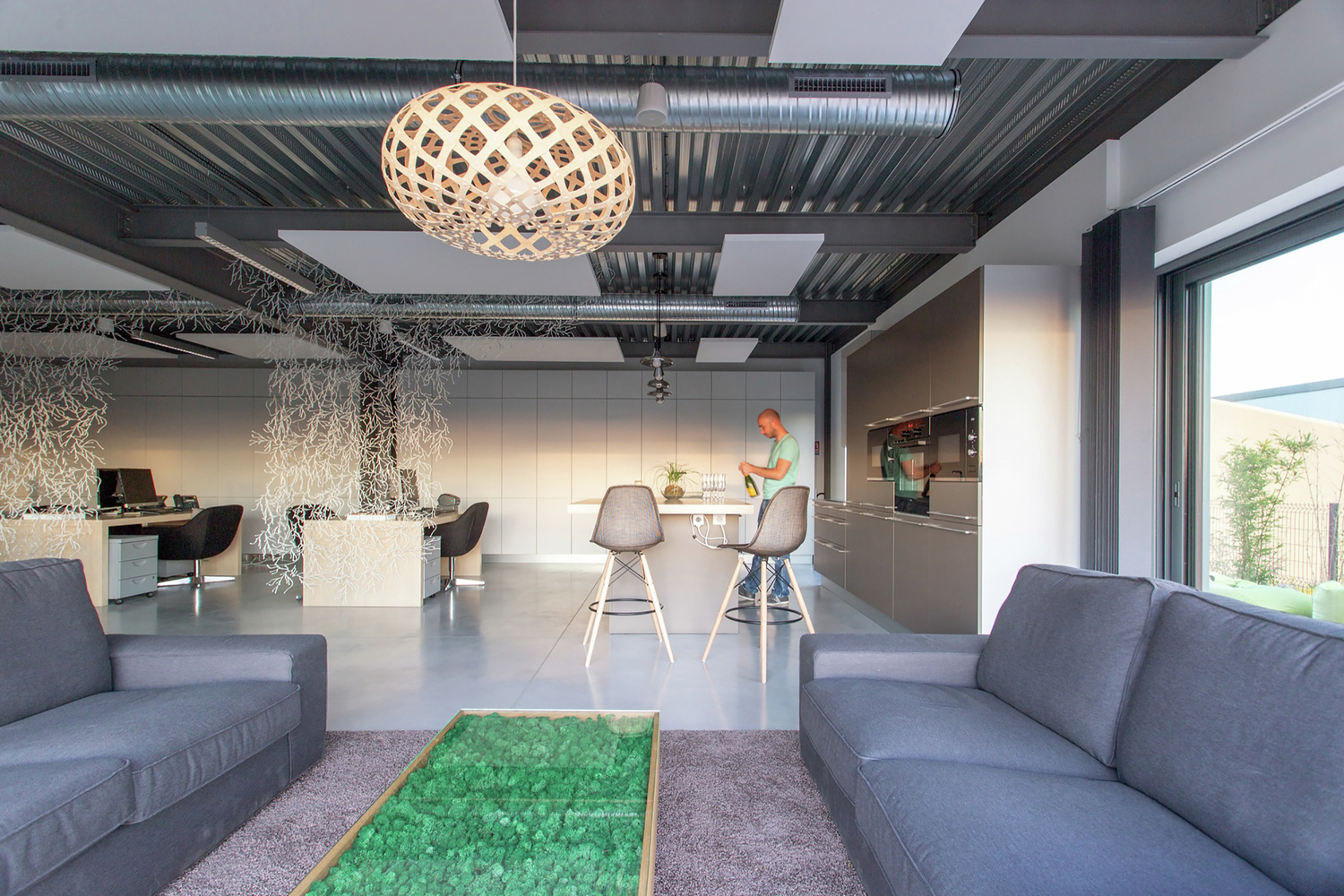 百度熱門(mén)關(guān)注：上海辦公室裝修報(bào)價(jià)單