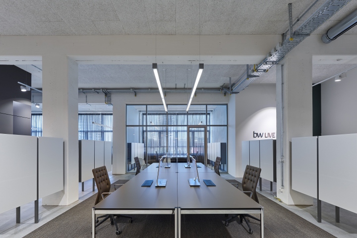 創意中心辦公室設計的重組改造