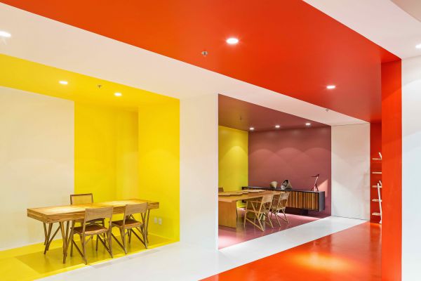 關(guān)于金融行業(yè)的上海辦公室裝修特點(diǎn)介紹