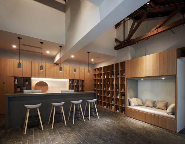 辦公室裝修設計之胡同中的膠囊旅館